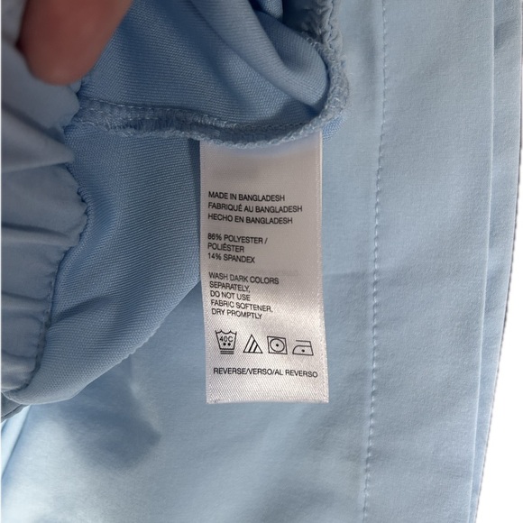 IZOD Golf skort Small - Picture 4 of 6